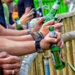 Rozlučka se svobodou pro ženicha: Pár tipů a dárek na závěr